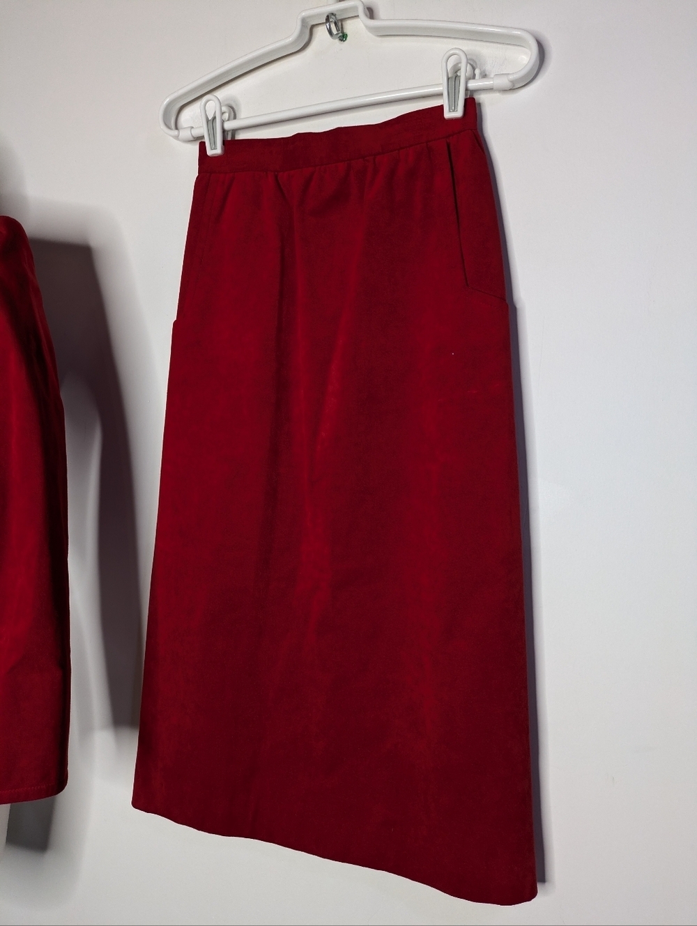 Vintage King James Red Faux Suede Bolero Jacket & Skirt Set XS/S - Picture 3 of 14